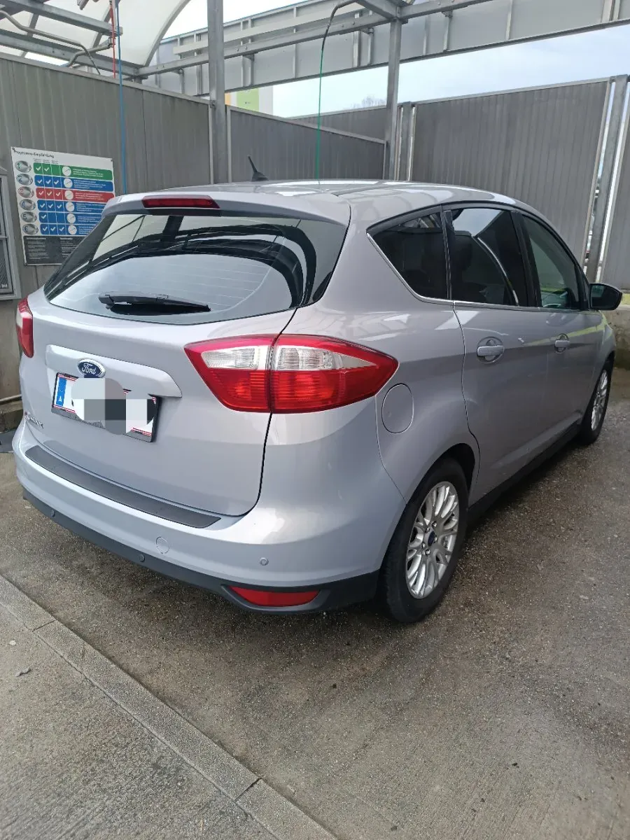Ford C-Max 2011 photo 3