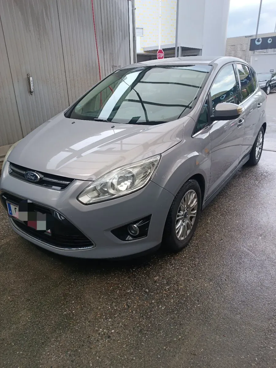 Ford C-Max 2011 photo 2