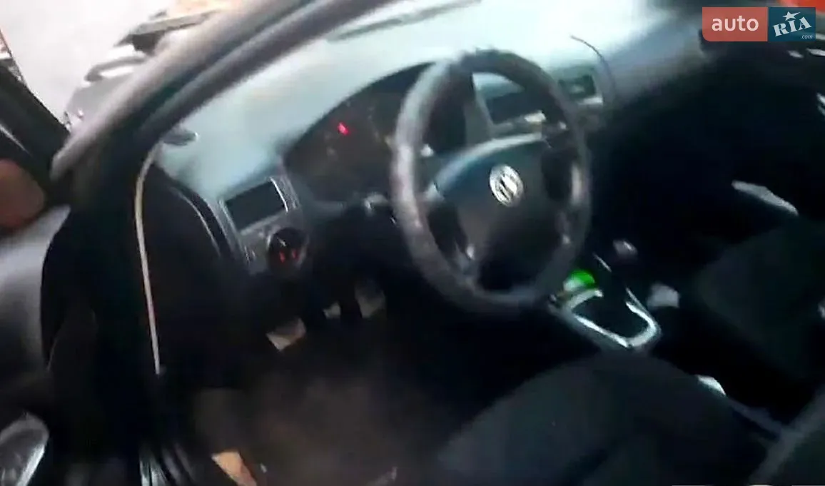 Volkswagen Bora 1999 photo 4