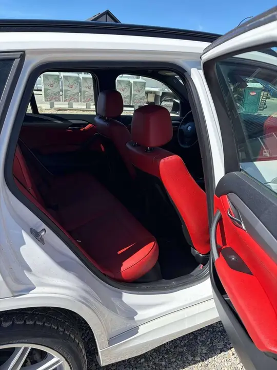 BMW X1 2015 photo 3