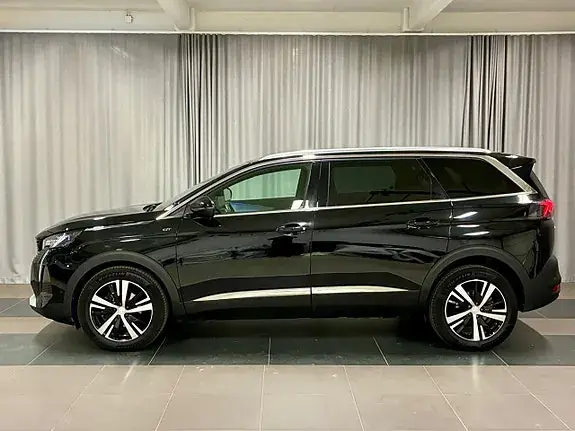 Peugeot 5008 2023 photo 2