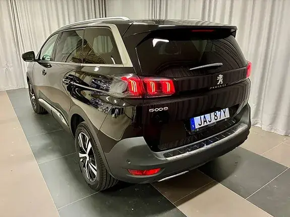Peugeot 5008 2023 photo 4