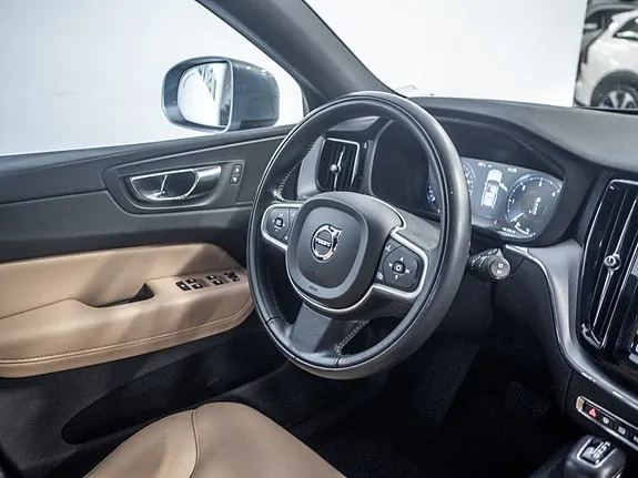 Volvo Xc60 2018 photo 4