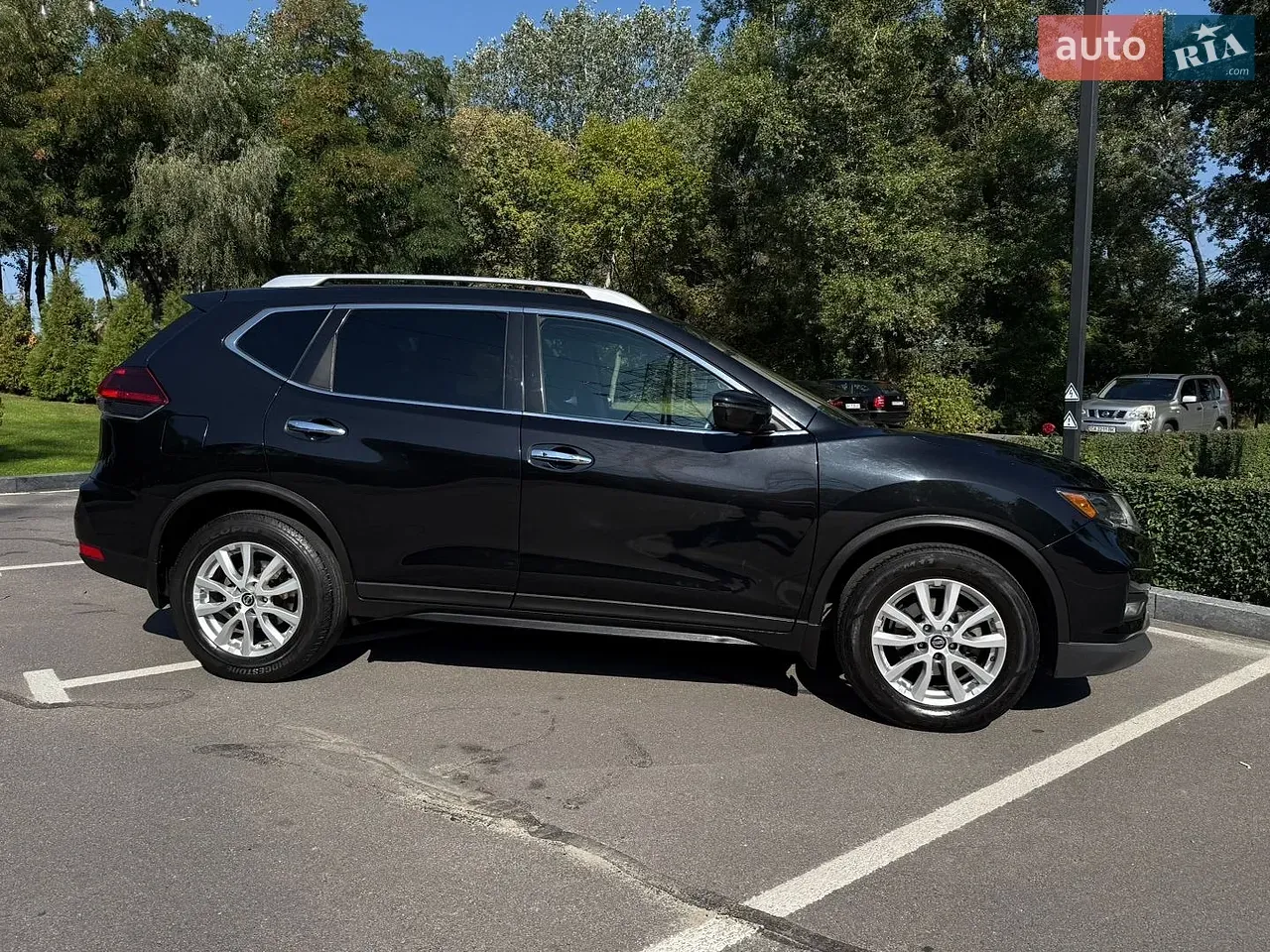 Nissan Rogue 2017 photo 2