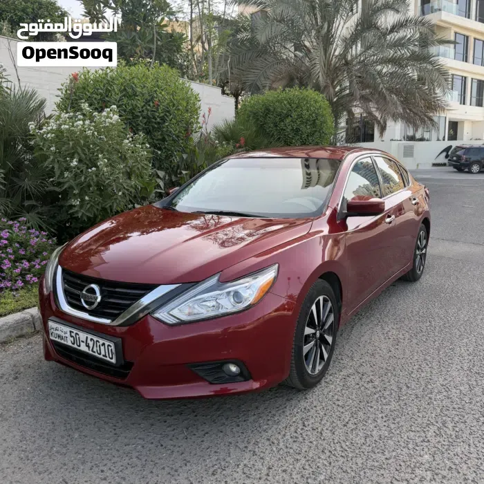 Nissan Altima