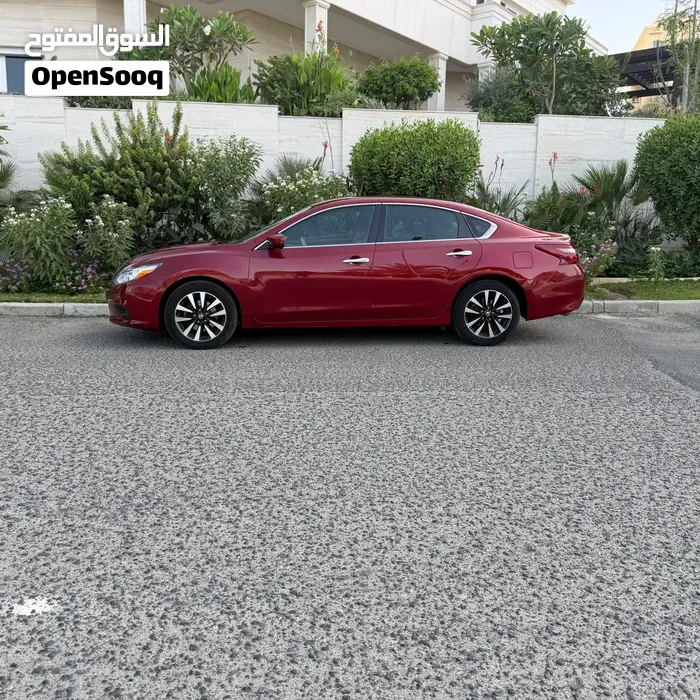 Nissan Altima 2018 photo 3