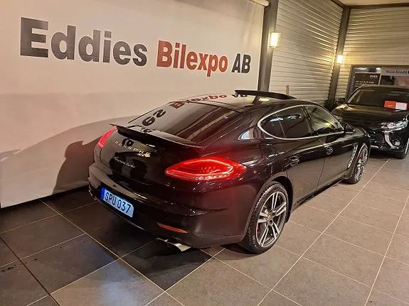 Porsche Panamera Turbo 2014 photo 4