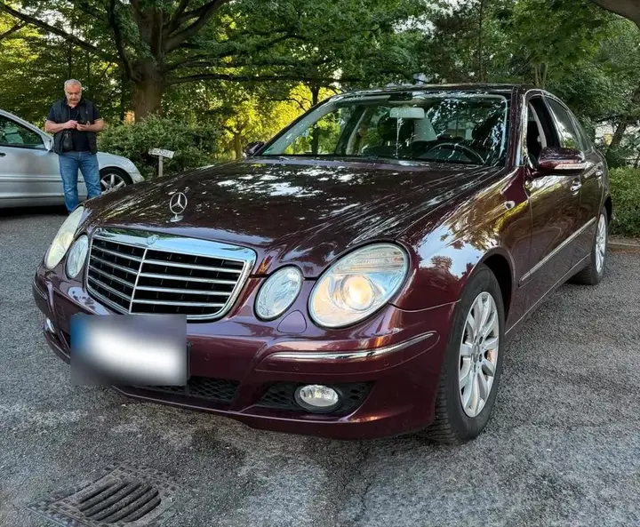 Mercedes-Benz E280