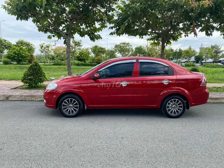 Chevrolet Aveo 2013 photo 4