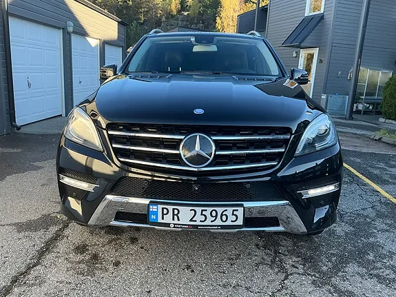 Mercedes-Benz Ml Class 2014 photo 2