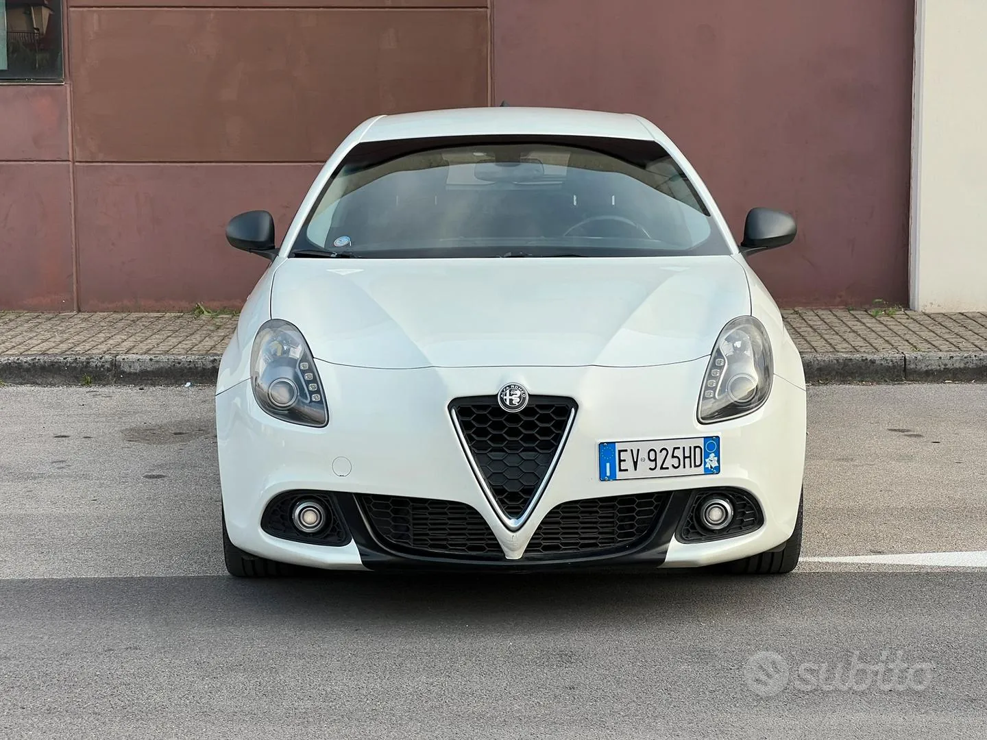 Alfa Romeo Giulietta 2014 photo 4