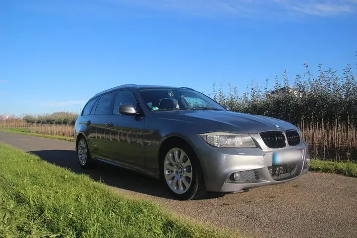 BMW 320D