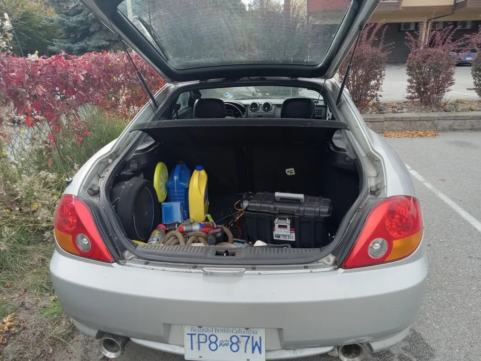 Hyundai Tiburon 2003 photo 4