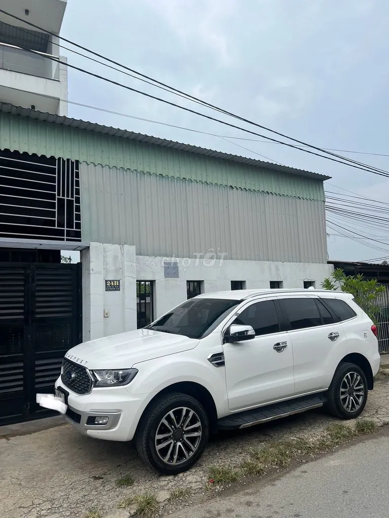 Ford Everest 2021 photo 3