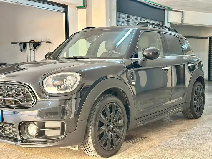 Mini Mini Countryman 2018 photo 2