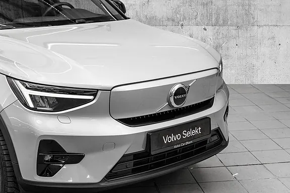 Volvo Ex40 2025 photo 2