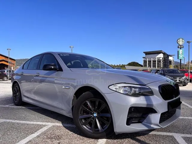 BMW 520I