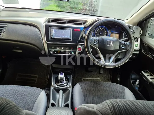Honda Grace 2014 photo 5
