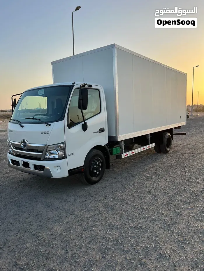 Mitsubishi Canter 2021 photo 3