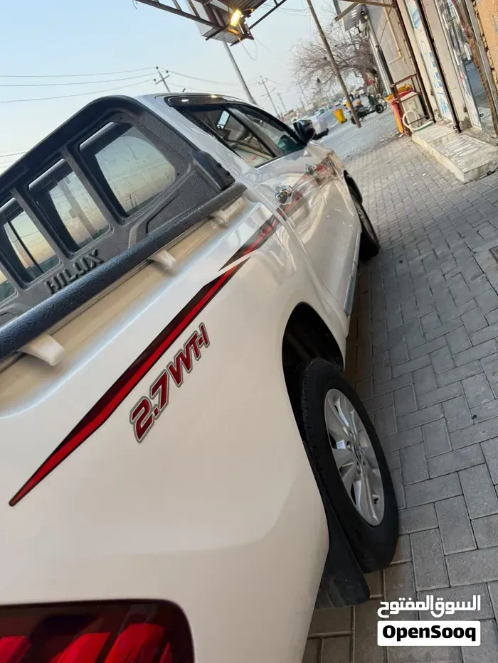 Toyota Hilux 2025 photo 2