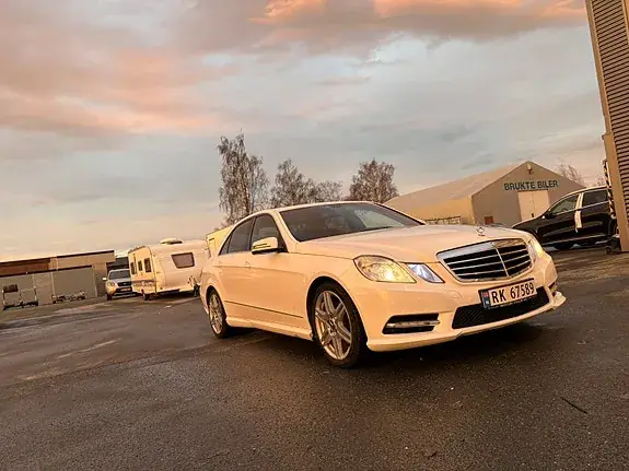Mercedes-Benz E 220 D 2012 photo 5