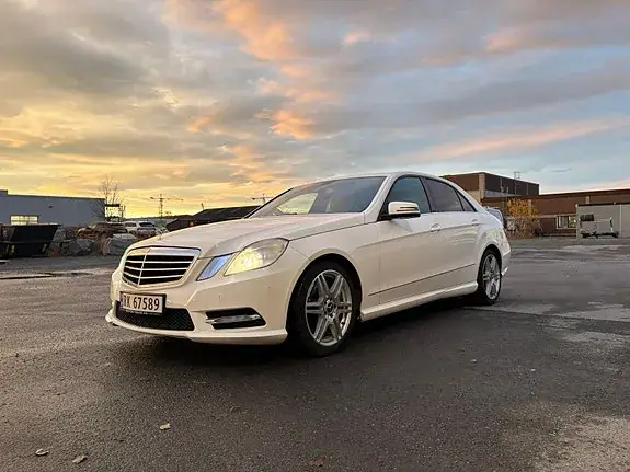 Mercedes-Benz E 220 D 2012 photo 3
