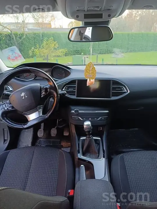 Peugeot 308 2019 photo 5