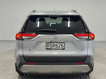 Toyota Rav4 2025 photo 5