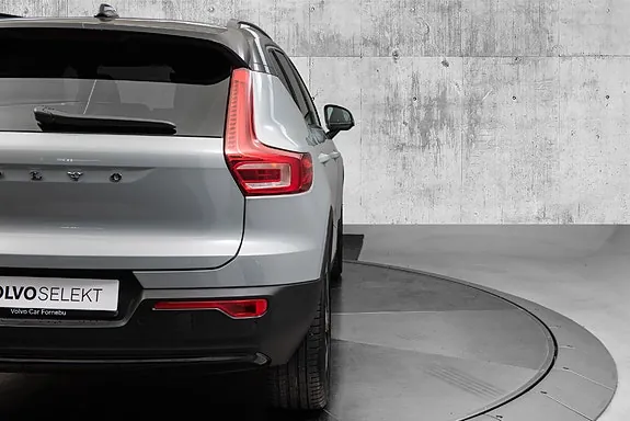 Volvo Ex40 2025 photo 4