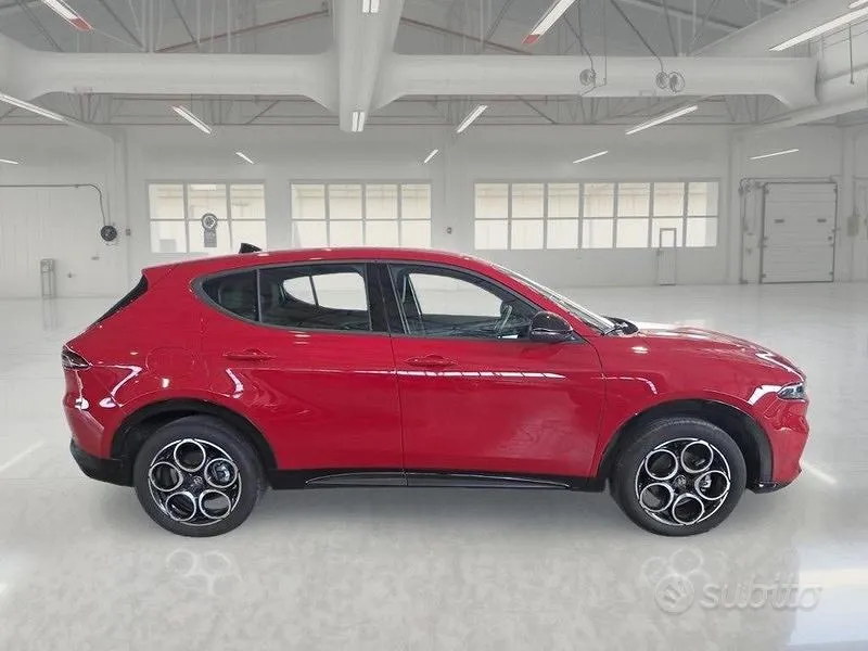 Alfa Romeo Tonale 2025 photo 3