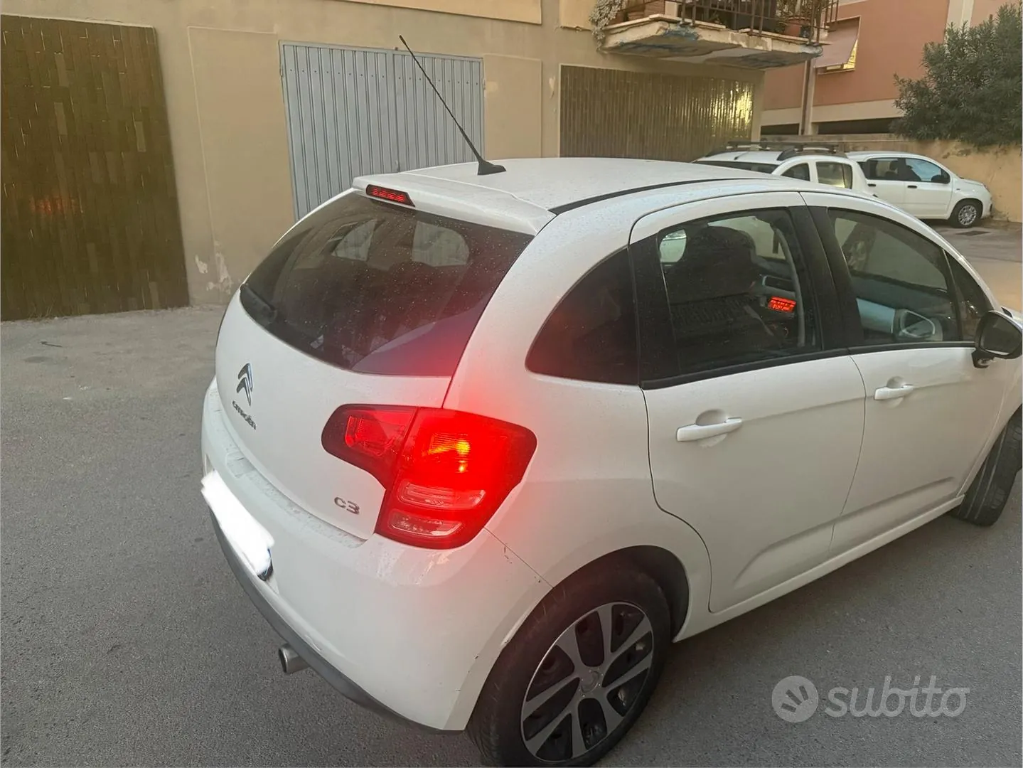Citroen C3 2012 photo 3