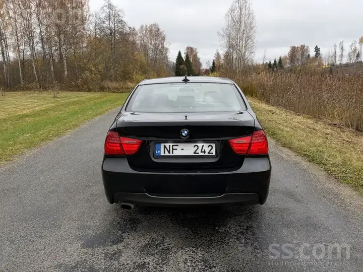 BMW 320 2007 photo 4