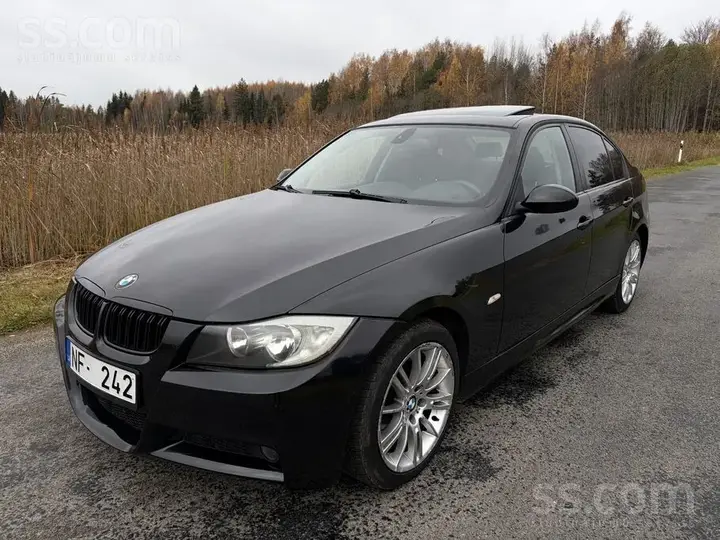 BMW 320