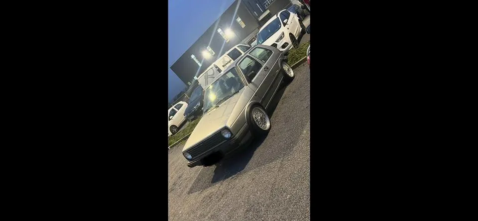 Volkswagen Golf 2