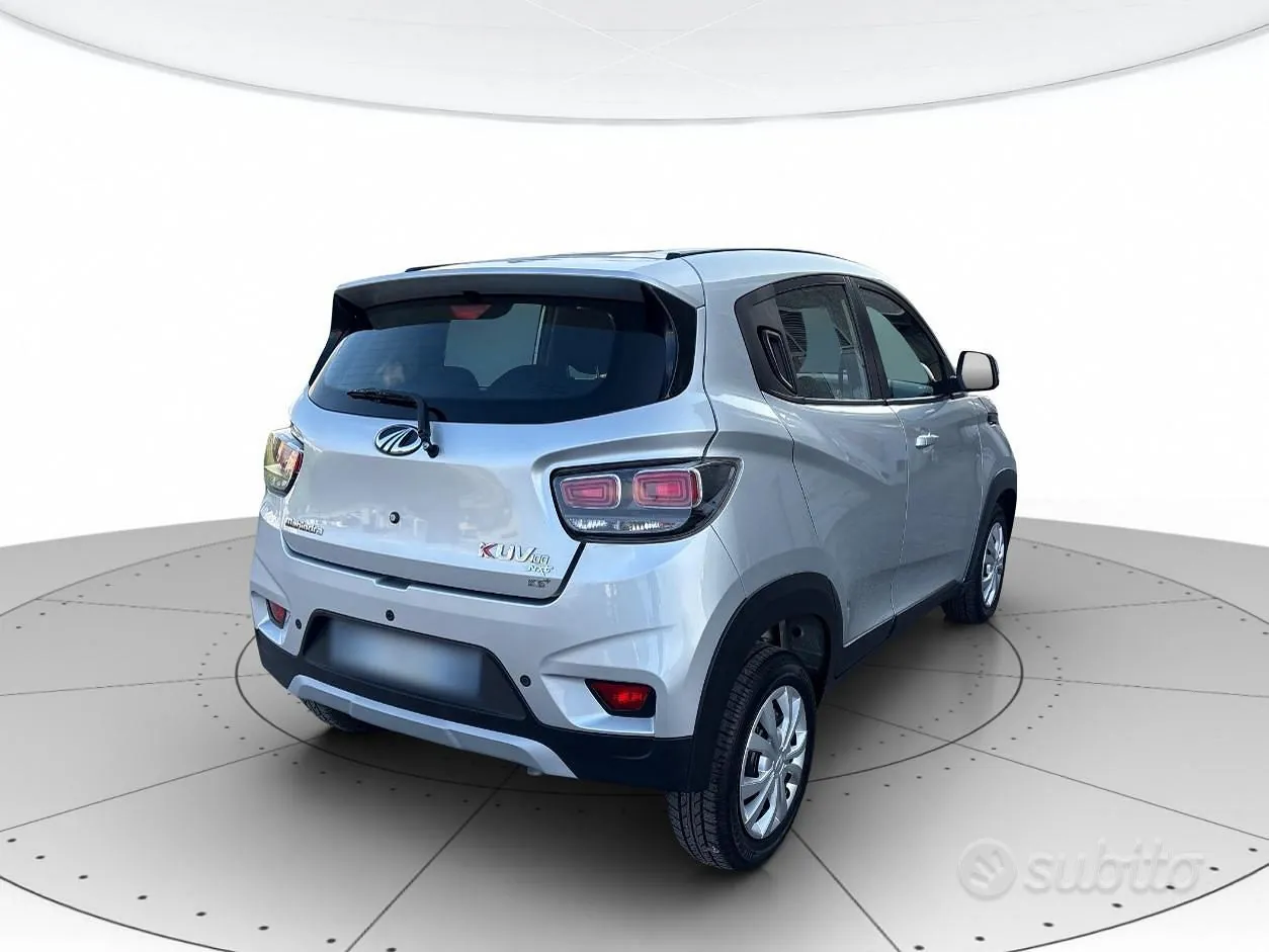 Mahindra Kuv100 2025 photo 3