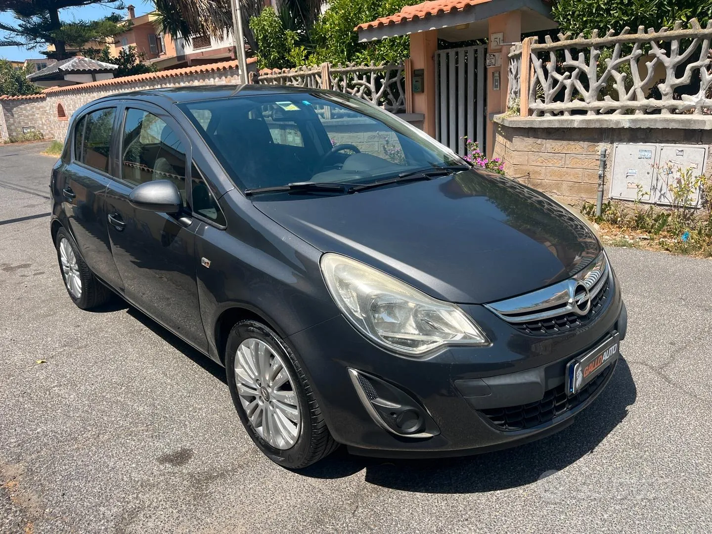 Opel Corsa 2011 photo 3