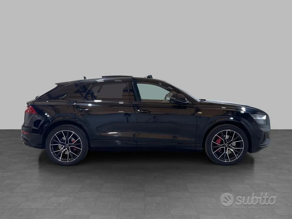 Audi Q8 2023 photo 3