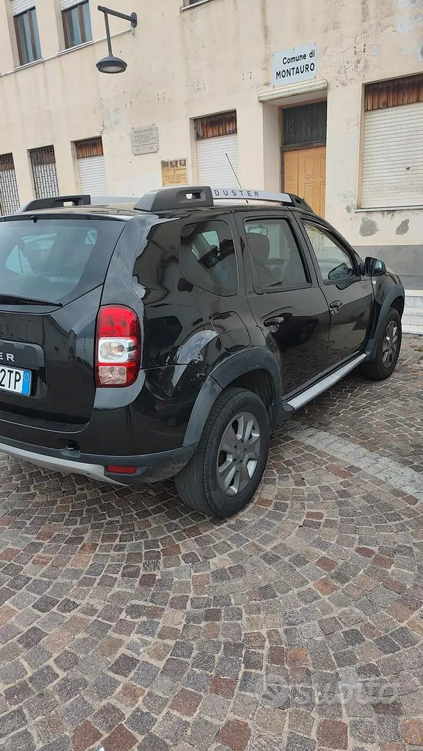 Dacia Duster 2016 photo 2
