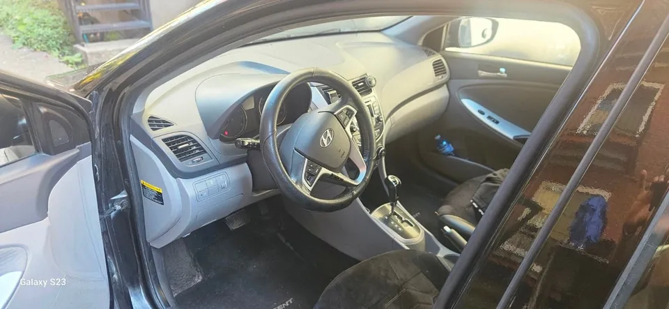 Hyundai Accent