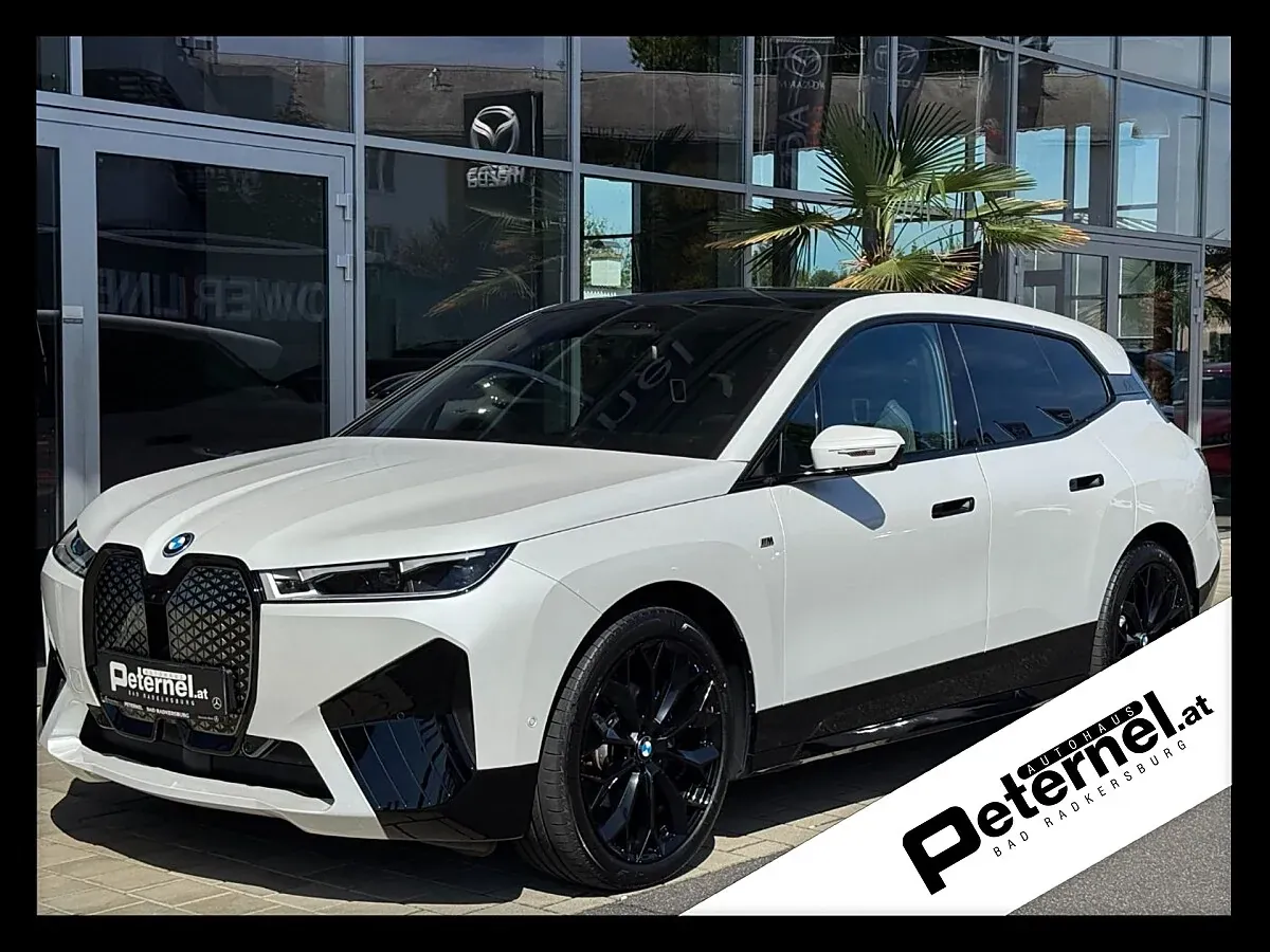 BMW Ix