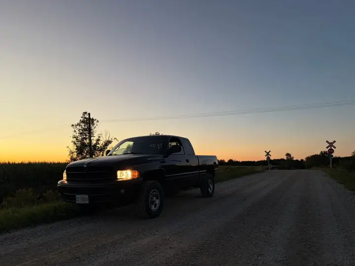 Dodge Ram 1500 1999 photo 2