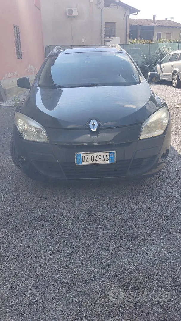 Renault Megane 2010 photo 3