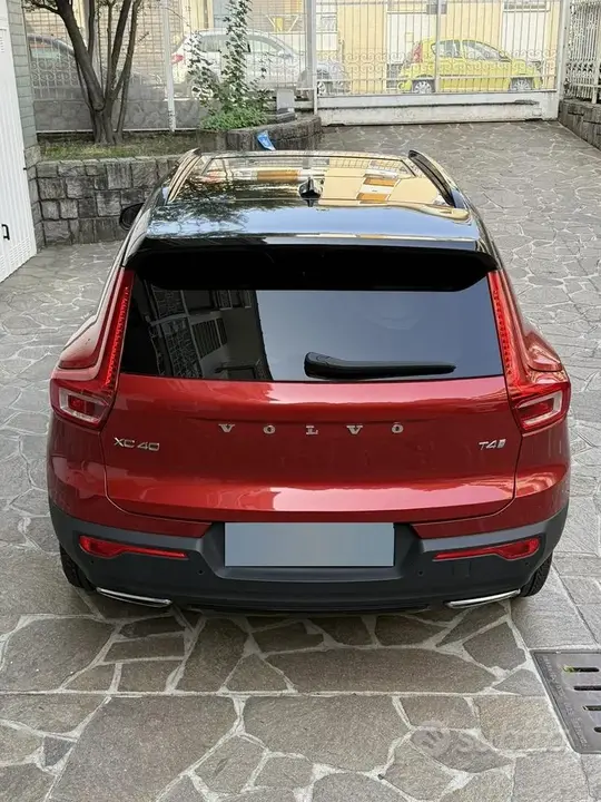 Volvo Xc40 2018 photo 2