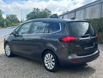 Opel Zafira Tourer 2016 photo 3