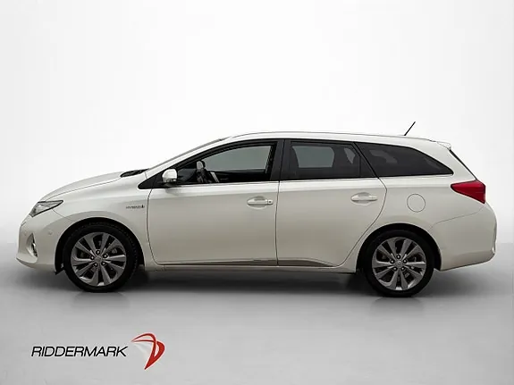 Toyota Auris 2013 photo 4