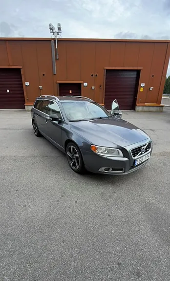 Volvo V70