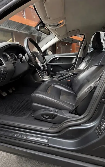 Volvo V70 2011 photo 3