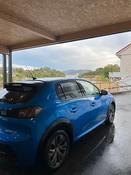 Peugeot 208 2021 photo 5