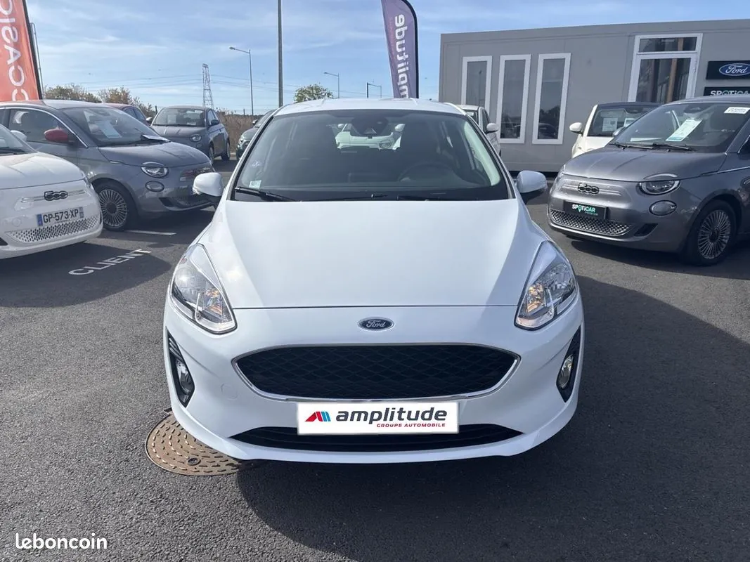 Ford Fiesta 2021 photo 2