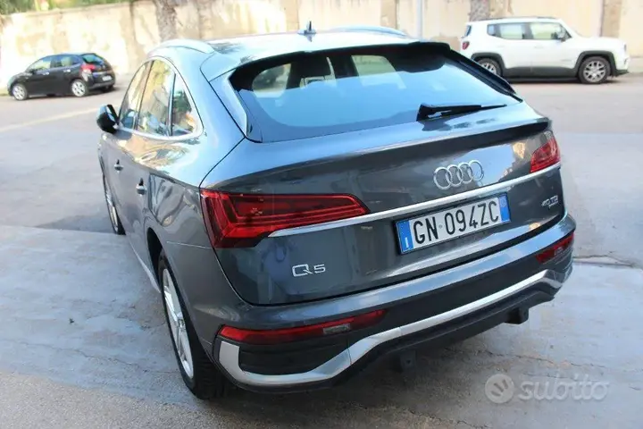 Audi Q5 2022 photo 3